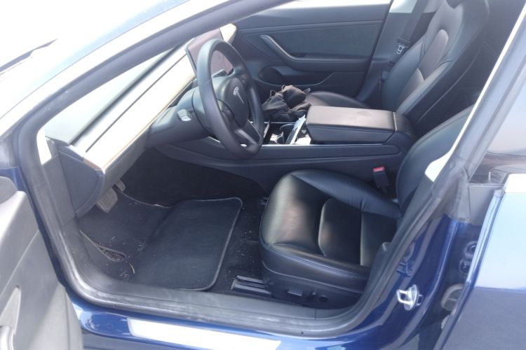 特斯拉 Model 3 2020款 改款 长续航后轮驱动版局部细节19