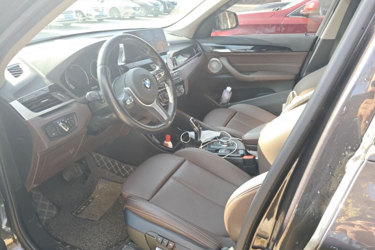 宝马X1 2022款 sDrive20Li 尊享型中控内饰19