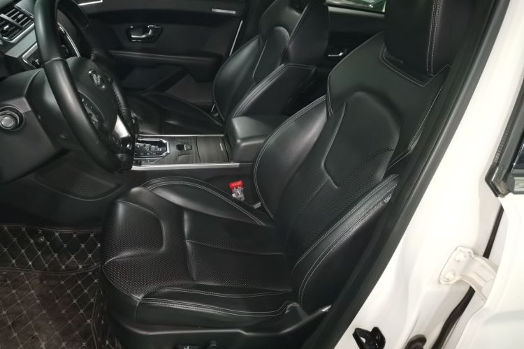 陆风X7 2015款 2.0T 全景尊贵版局部细节19