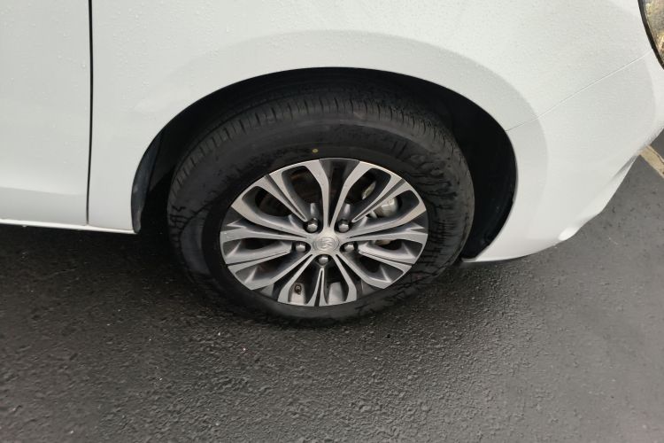 别克GL8 2021款 陆上公务舱 652T 舒适型车身外观6008