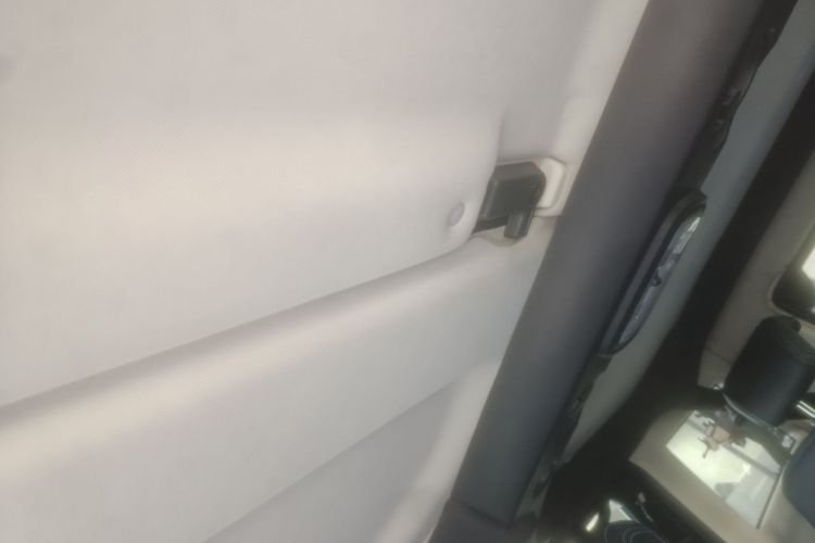 北京越野 北京BJ40 2023款 2.0T 自动四驱城市猎人版侠客型中控内饰22