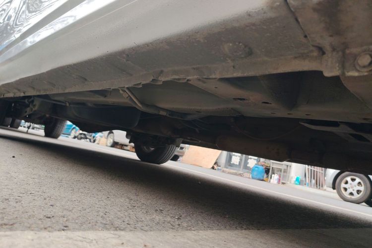 五菱汽车 五菱宏光 2018款 1.5L S舒适型L2B局部细节9001