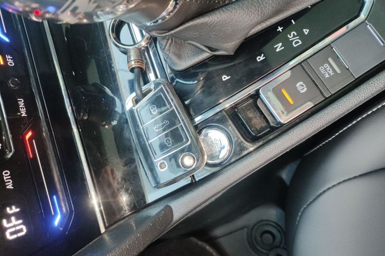 大众 凌渡 2021款 改款 280TSI DSG舒适版中控内饰11