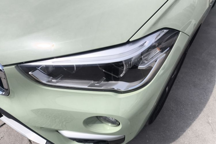 宝马X1 2016款 sDrive20Li 豪华型车身外观36