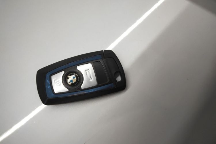 宝马3系 2017款 320Li M运动型中控内饰7001