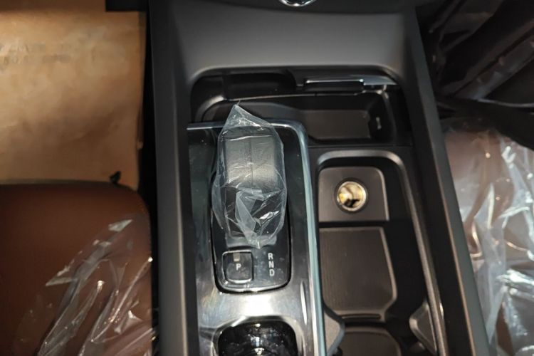 沃尔沃S60 2026款 B4 智逸豪华版中控内饰18