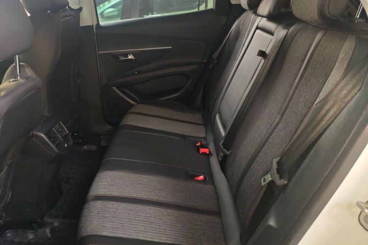 标致4008 2017款 350THP 精英版局部细节19