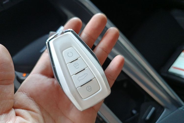 吉利汽车 星瑞 2023款 2.0TD 只此青绿版中控内饰11