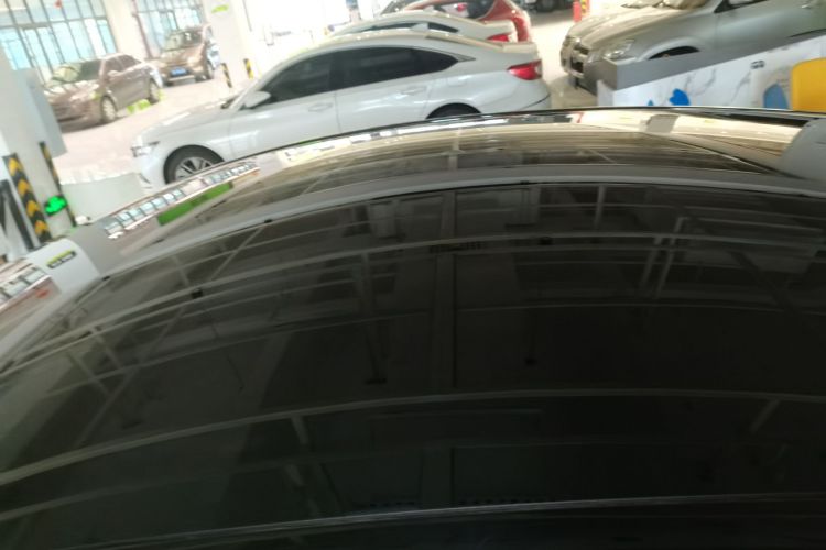 特斯拉 Model Y 2022款 Performance高性能全轮驱动版局部细节57