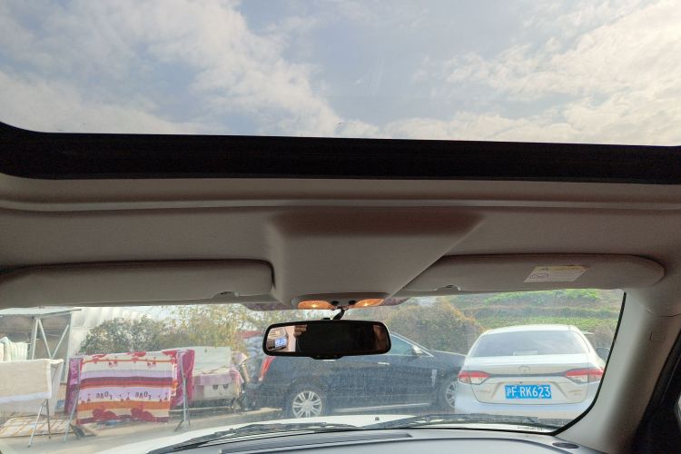 Jeep 自由客 2014款 2.0L 运动增强版局部细节22