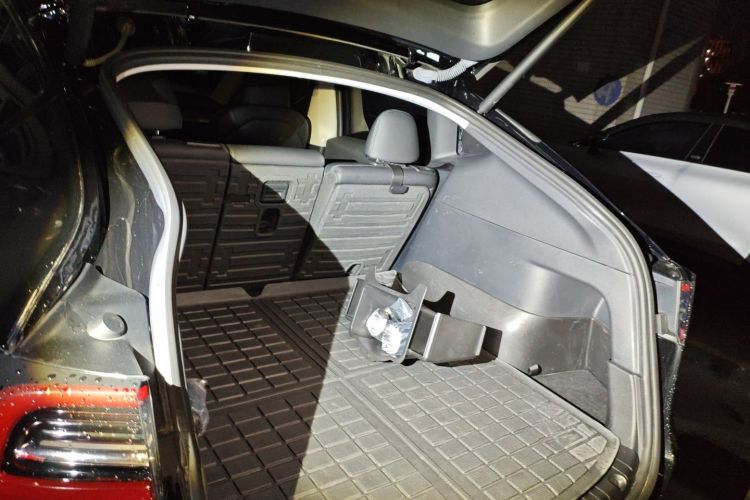 特斯拉 Model Y 2022款 改款 后轮驱动版局部细节23