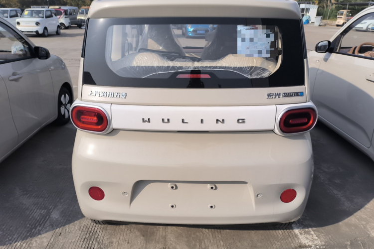 五菱汽车 宏光MINIEV 2024款 第三代 215km 青春版车身外观6004