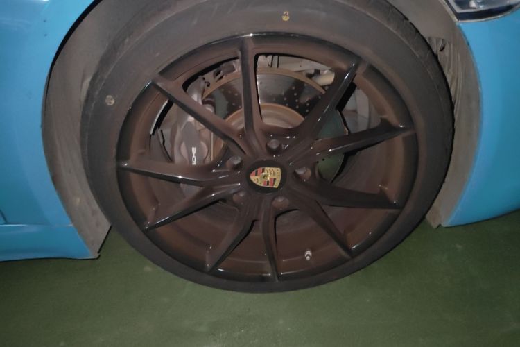 保时捷718 2018款 Boxster 2.0T车身外观10