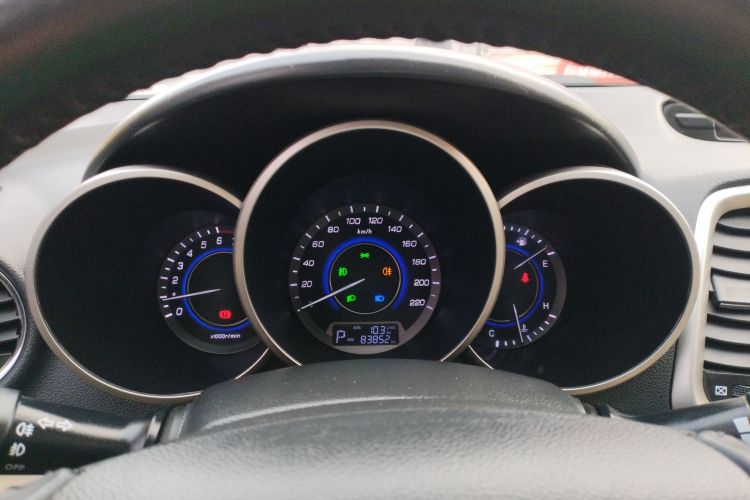 长安 逸动 2015款 1.6L 自动豪华型局部细节14