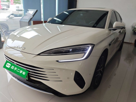 比亚迪 海豹07 DM-i 2025款 智驾版 DM-i 1.5L 125km 尊贵型