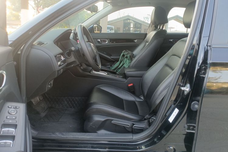 本田 思域 2023款 HATCHBACK 2.0L e:HEV 极曜版中控内饰20