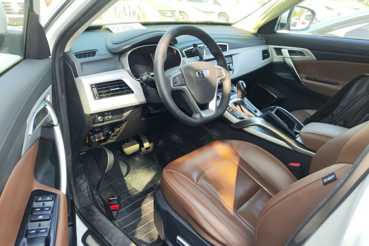 吉利汽车 博越 2016款 1.8TD 自动智尊型中控内饰20