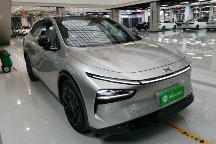 小鹏G7 2025款 702 超长续航 Max车身外观3