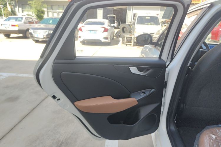 凯翼 轩度EV 2024款 悦行版中控内饰7008