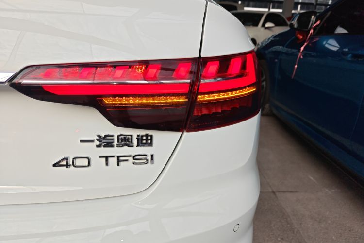 奥迪A4L 2023款 40 TFSI 时尚动感型车身外观6006