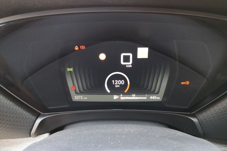 雪铁龙 凡尔赛C5 X 2023款 1.6T 势不凡中控内饰14