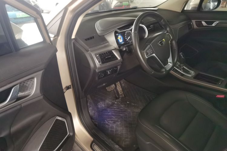 吉利汽车 帝豪GS 2016款 运动版 1.8L 自动领尚型中控内饰7003