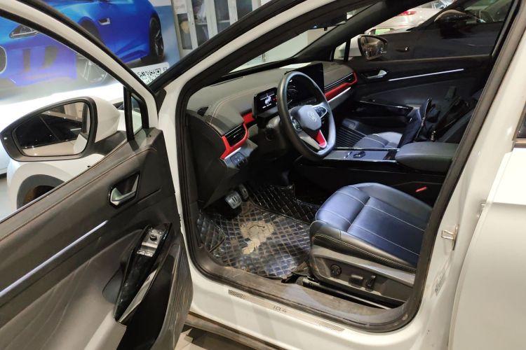 大众 ID.4 X 2021款 Pure+ 纯净长续航版中控内饰20