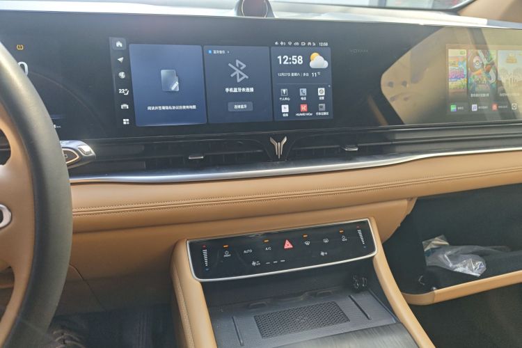 岚图汽车 岚图梦想家 2024款 PHEV 超长续航卓越版中控内饰16