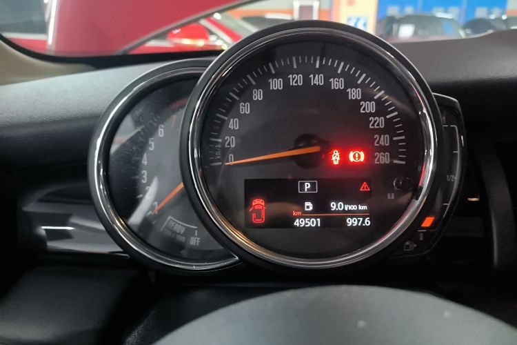 MINI 2019款 1.5T COOPER 经典派局部细节14