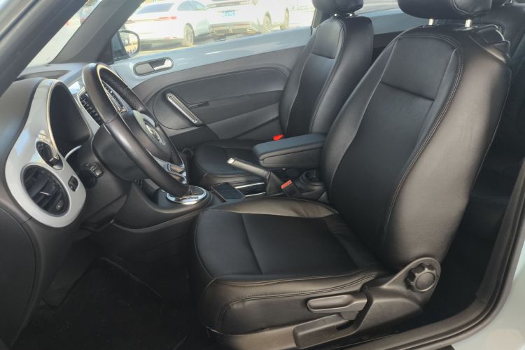 大众 甲壳虫 2014款 1.2TSI 时尚型中控内饰19