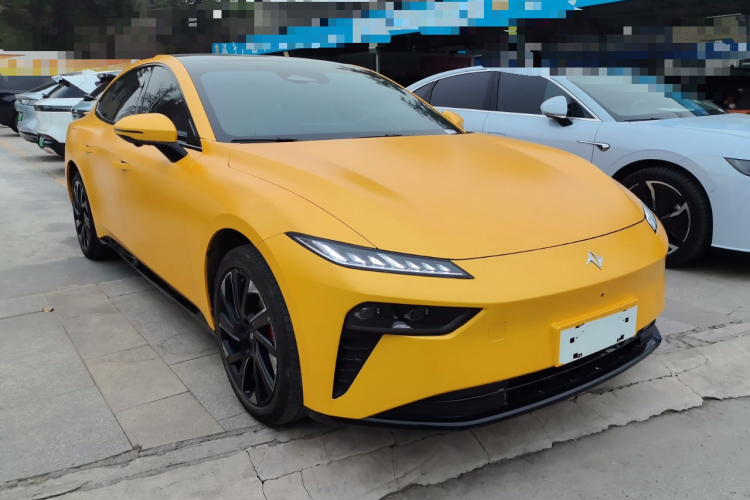 东风奕派 eπ007 2024款 200Pro增程版车身外观3