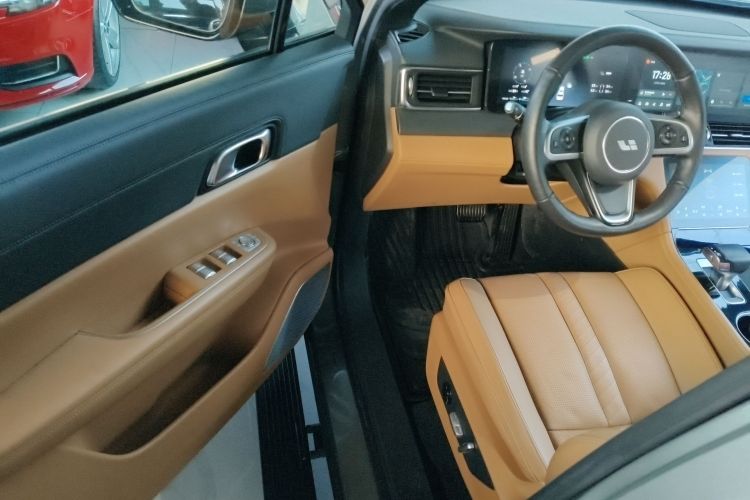 理想汽车 理想ONE 2020款 增程6座版中控内饰20