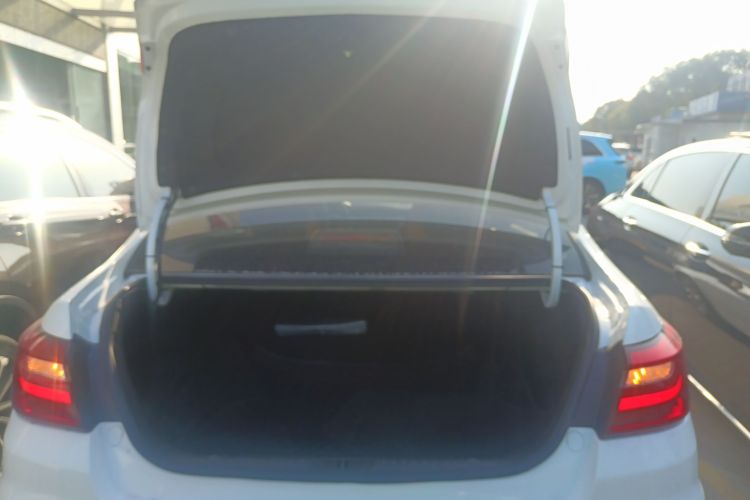 吉利汽车 远景 2018款 1.5L 自动幸福版局部细节23