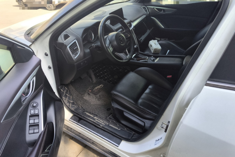 马自达CX-4 2016款 2.0L 自动两驱蓝天品位版中控内饰20