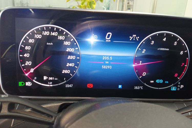 奔驰C级 2022款 改款 C 260 L 运动版中控内饰14