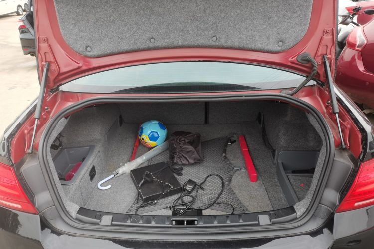 宝马3系(进口) 2011款 320i双门轿跑车局部细节23