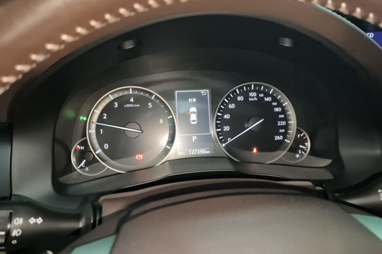 雷克萨斯ES 2015款 200 精英版中控内饰14