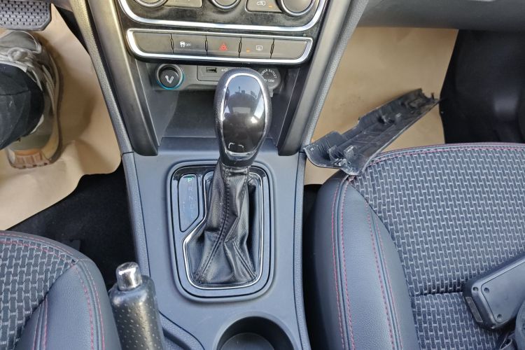 奇瑞 瑞虎3 2016款 1.6L CVT智尚版局部细节18