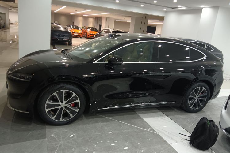 鸿蒙智行 智界R7 2024款 纯电 736km UItra车身外观6003