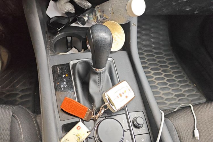 马自达3 昂克赛拉 2023款 2.0L 自动质擎版中控内饰18