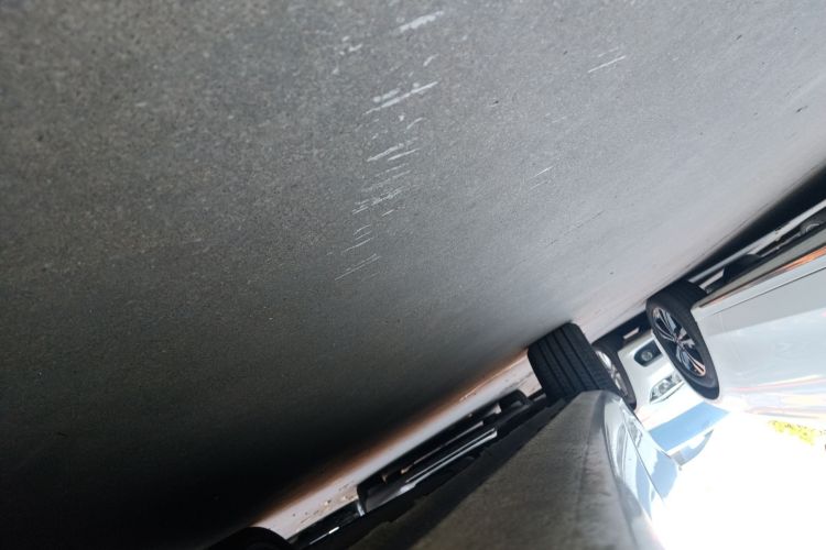 吉利汽车 帝豪 2023款 第4代冠军版 1.5L CVT尊贵型局部细节9001