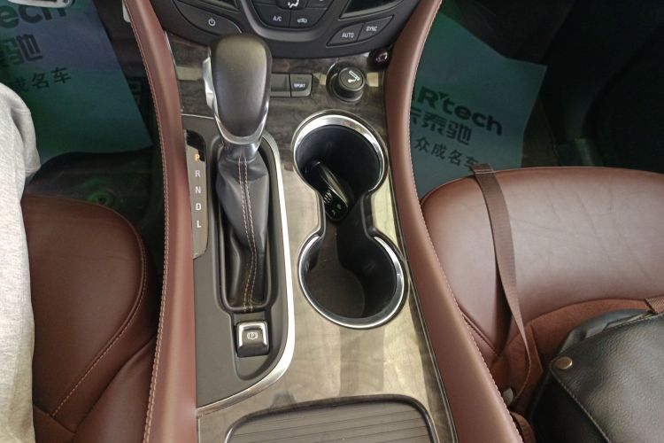 别克 昂科威 2016款 28T 四驱精英型局部细节18