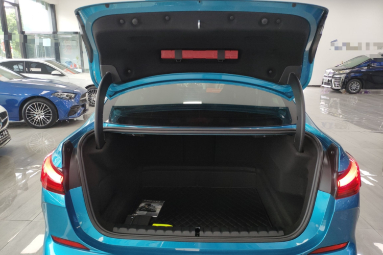 宝马2系(进口) 2021款 225i 四门轿跑车 M运动曜夜套装机舱底盘23