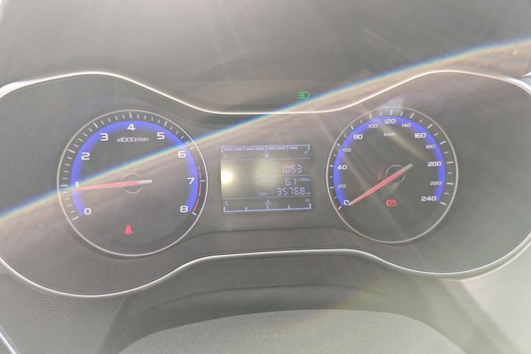 吉利汽车 远景 2019款 升级版 1.5L 手动豪华型 国VI中控内饰14