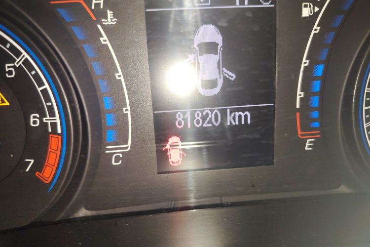 菲亚特 致悦 2014款 1.4T 手动舒适版中控内饰15