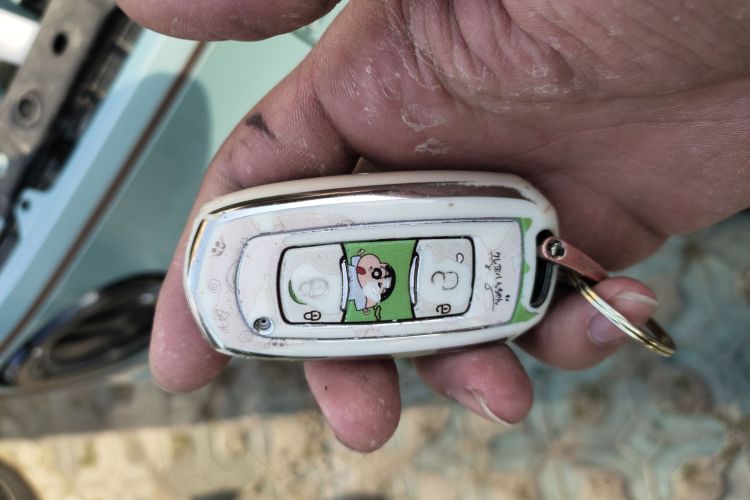 吉利银河 2024款 熊猫mini 200km 耐力熊中控内饰11