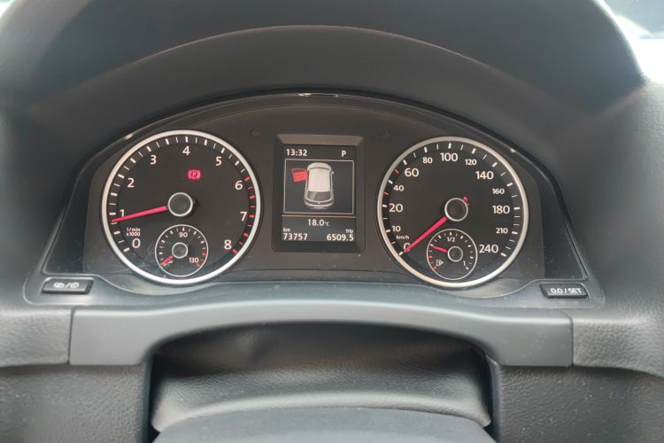 大众 途观 2015款 2.0TSI 自动四驱豪华版局部细节14