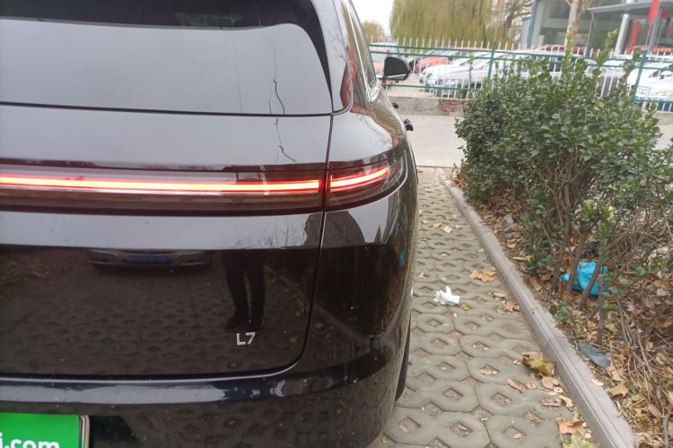 理想汽车 理想L7 2023款 Pro车身外观9
