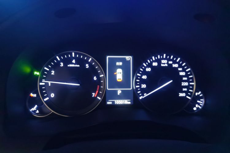 雷克萨斯ES 2015款 200 精英版中控内饰14