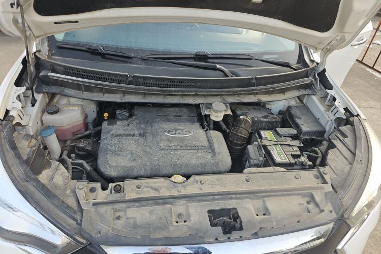 江汽集团 瑞风S3 2018款 智驱版 1.5L 手动豪华型机舱底盘24